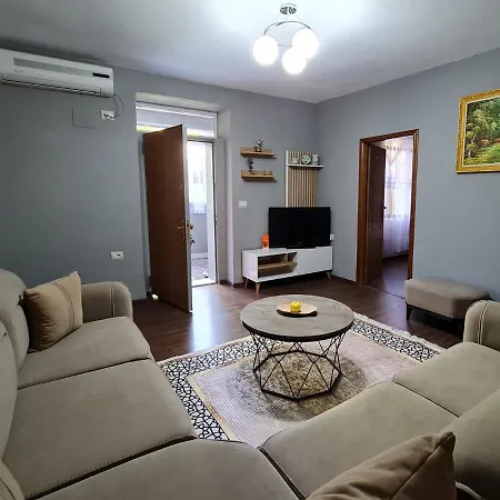 Jon's Apartment